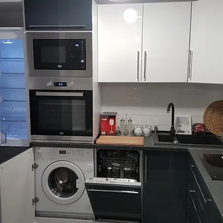 Apartment Deluxe 4