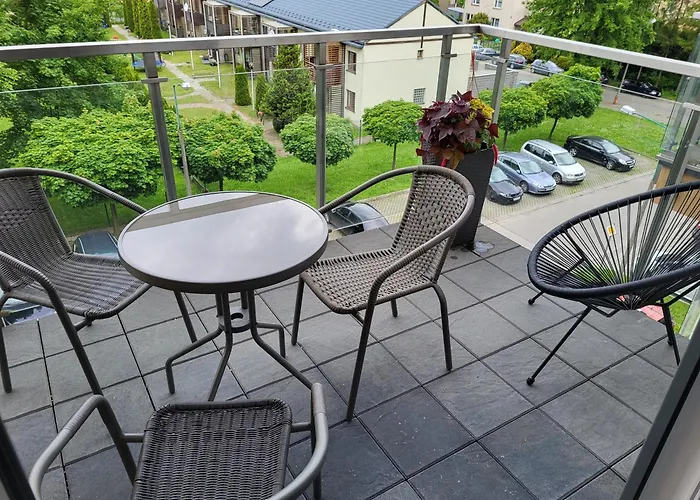 Apartment Deluxe 4 *